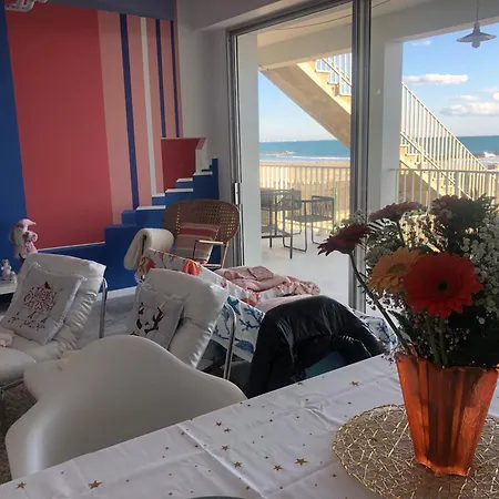 Des Doux 아파트 *